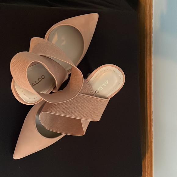 ALDO Nude heels - Picture 3 of 5